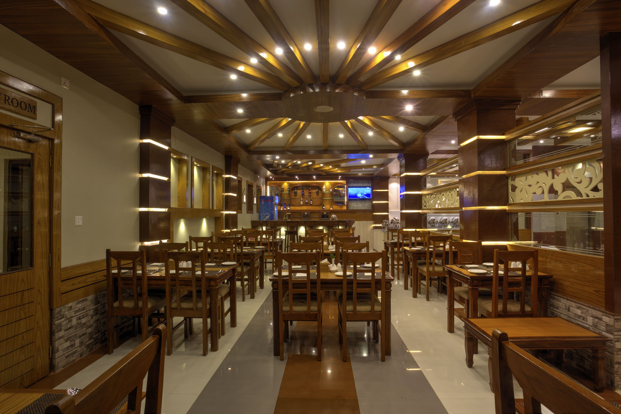 Hotel White Pearl Покхара Экстерьер фото