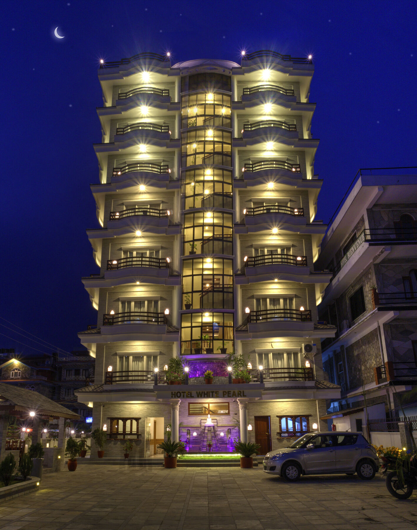 Hotel White Pearl Покхара Экстерьер фото
