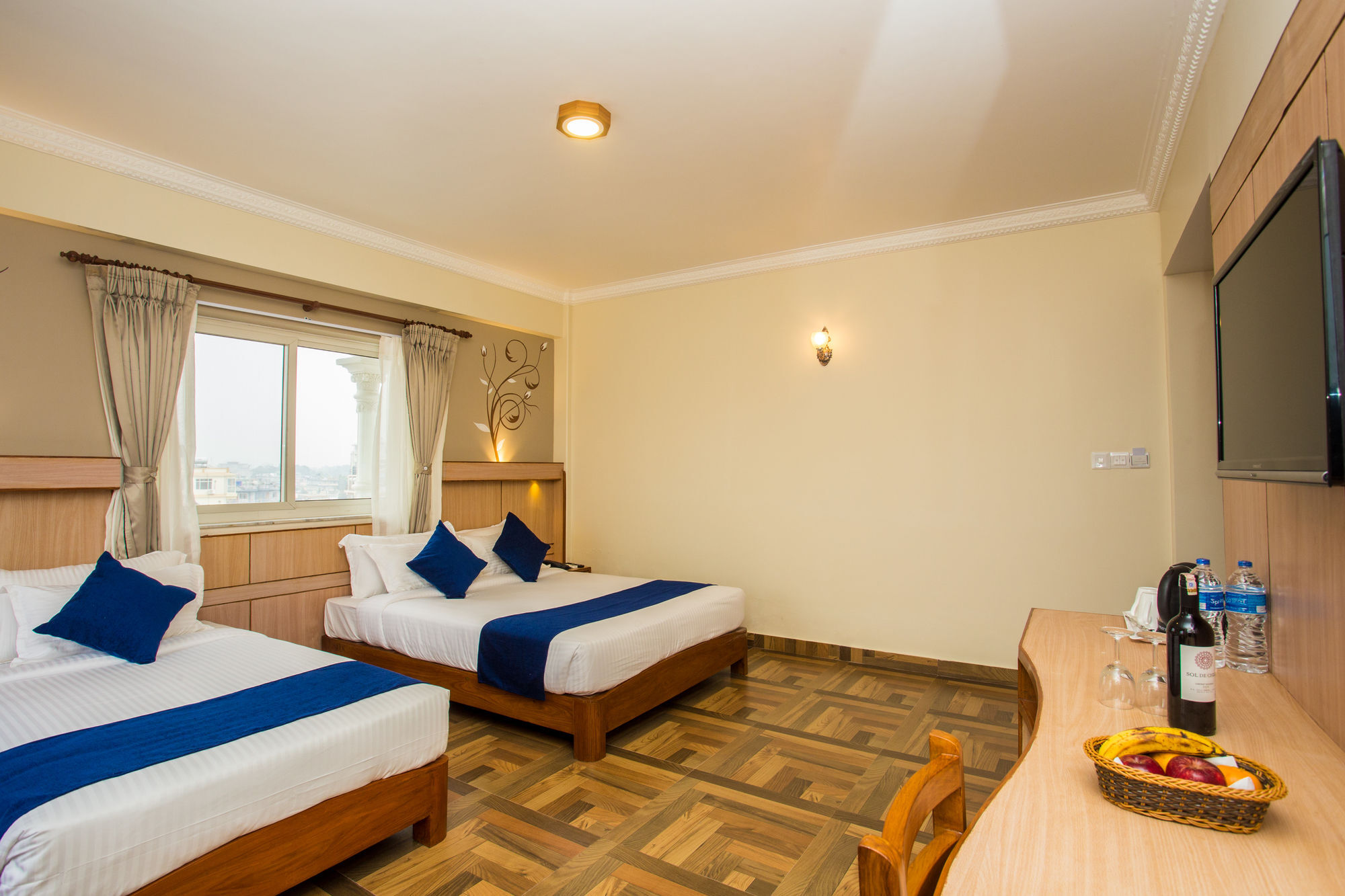 Hotel White Pearl Покхара Экстерьер фото